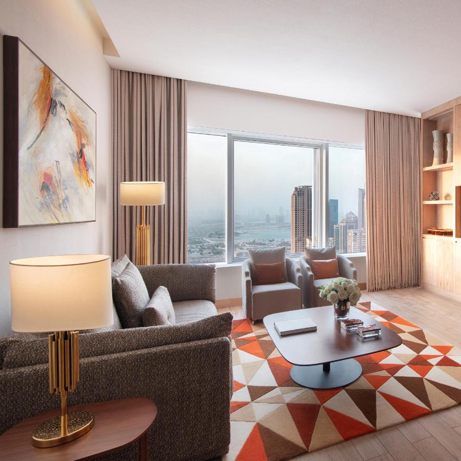 The Bentley Luxury Hotel & Suites 도하 외부 사진